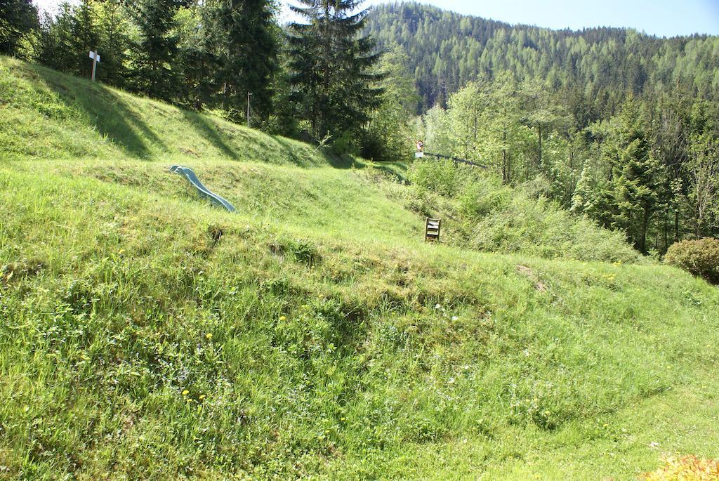 Haus Im Turm Apartment Bad Kleinkirchheim Luaran gambar